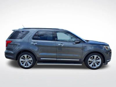 2018 Ford Explorer — detail view