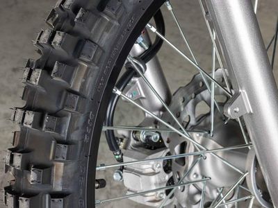 2026 Kawasaki KLX230R - Photo 5