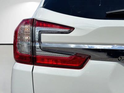 2026 Subaru Ascent — photo 10 view