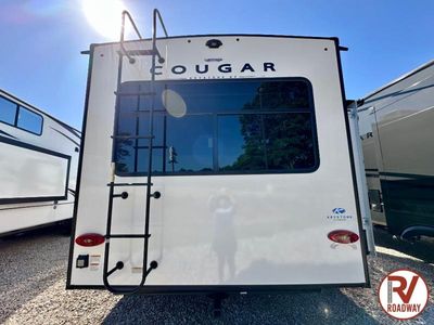 2025 Cougar Half-Ton 29RLI - Photo 5