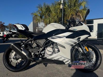 2026 CFMOTO SPORTBIKE 300SS - Photo 5