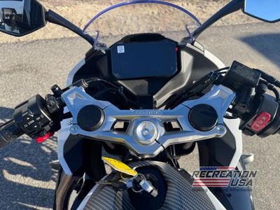 2026 CFMOTO SPORTBIKE 300SS - Photo 8