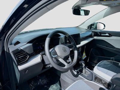 2026 Volkswagen Taos - Photo 9