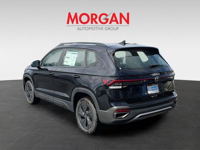 2026 Volkswagen Taos - Photo 4