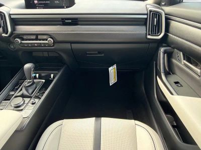 2026 Mazda CX-50 — photo 18 view