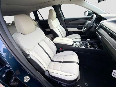 2026 Mazda CX-50 — photo 15 view