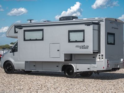 2026 Dynamax Corp Isata 3 Series - Photo 2