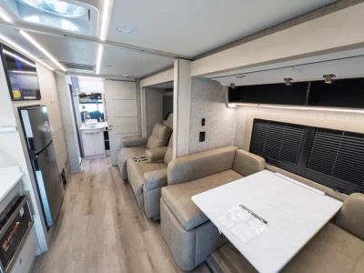 2027 Tiffin WAYFARER — photo 7 view