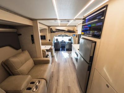 2027 Tiffin WAYFARER — interior view