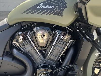 2025 Indian Motorcycle Challenger Dark Horse 112 Black Smoke - Photo 5