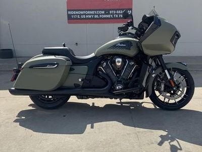 2025 Indian Motorcycle Challenger Dark Horse 112 Black Smoke - Photo 1