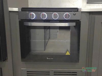 2025 Forest River RV Rockwood Ultra Lite — photo 26 view
