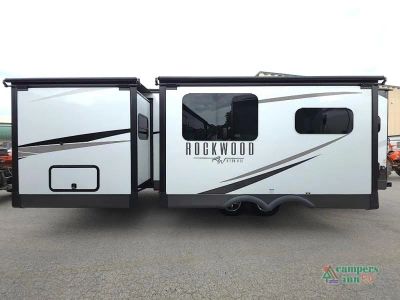 2025 Forest River RV Rockwood Ultra Lite — interior view
