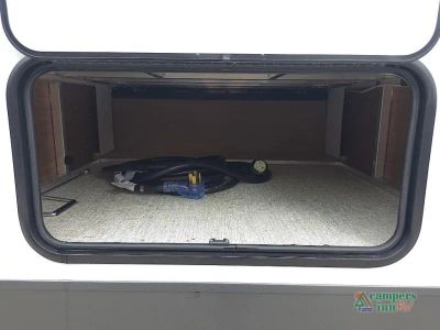 2025 Forest River RV Rockwood Ultra Lite — photo 16 view