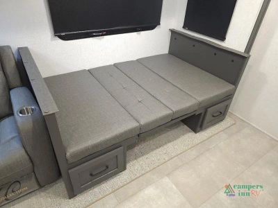 2025 Forest River RV Rockwood Ultra Lite — photo 47 view