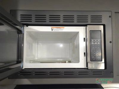 2025 Forest River RV Rockwood Ultra Lite — photo 34 view