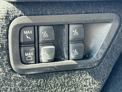 2020 BMW X7 — photo 13 view