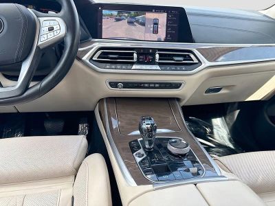 2020 BMW X7 — photo 20 view