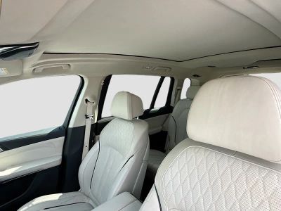 2020 BMW X7 — photo 29 view