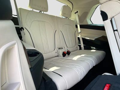 2020 BMW X7 — photo 22 view