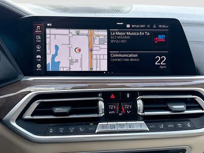 2020 BMW X7 — photo 32 view