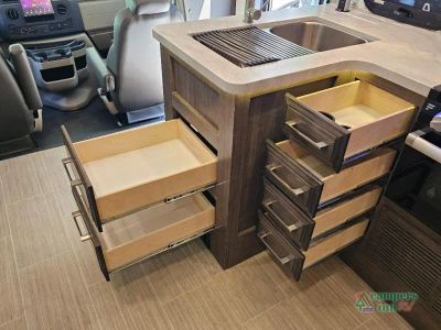 2023 Entegra Coach Odyssey — photo 23 view