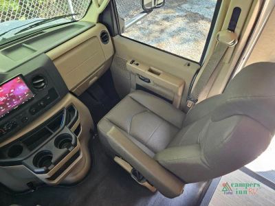 2023 Entegra Coach Odyssey — photo 14 view