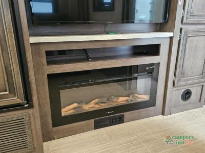 2023 Entegra Coach Odyssey — photo 42 view