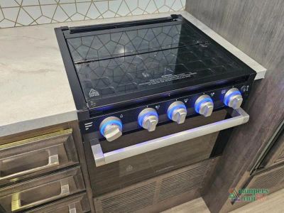 2023 Entegra Coach Odyssey — photo 24 view