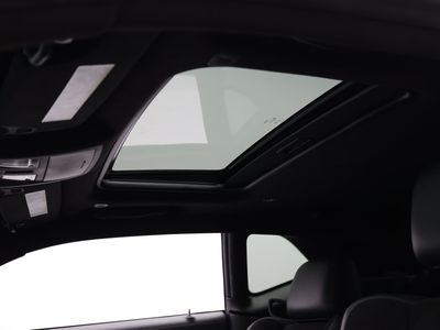 2022 Dodge Challenger - Photo 4