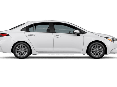 2026 Toyota Corolla Hybrid - Photo 14
