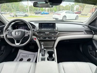 2019 Honda Accord — photo 26 view