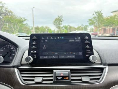 2019 Honda Accord — photo 23 view