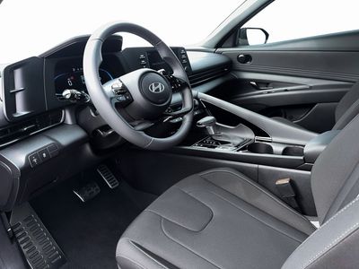 2026 Hyundai Elantra - Photo 36