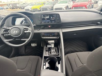 2026 Hyundai Elantra - Photo 18