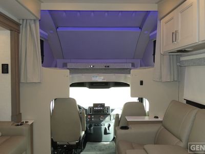 2026 Thor Motor Coach Pasadena SV - Photo 12