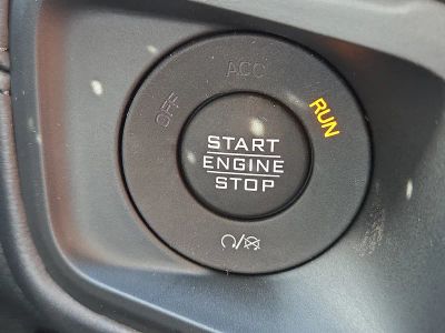2026 Jeep Gladiator — photo 30 view