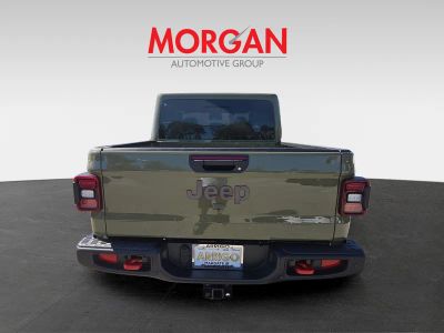 2026 Jeep Gladiator — engine compartment view