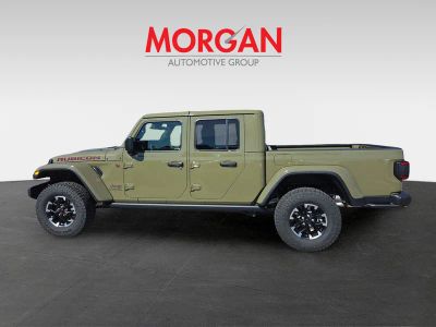 2026 Jeep Gladiator — photo 8 view