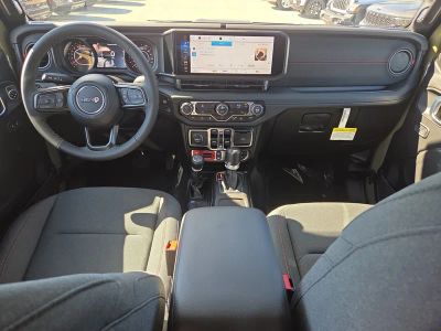 2026 Jeep Gladiator — photo 17 view