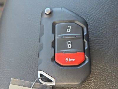 2026 Jeep Gladiator — photo 31 view