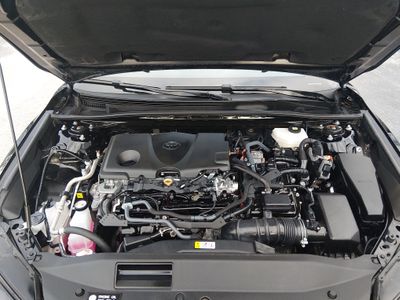 2025 Toyota Camry — photo 9 view