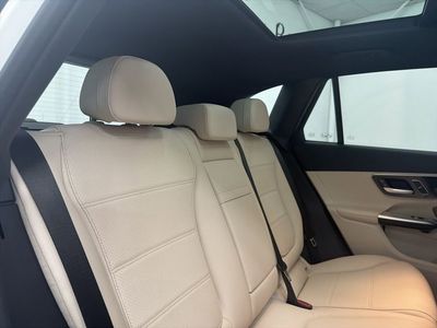 2026 Mercedes-Benz GLC — photo 61 view