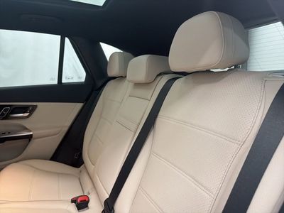 2026 Mercedes-Benz GLC — photo 54 view