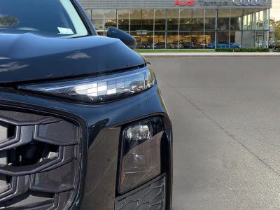 2026 Audi Q3 — photo 9 view