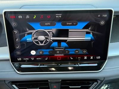 2026 Volkswagen Tiguan — photo 34 view