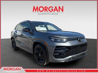 2026 Volkswagen Tiguan SE R-Line Black in Platinum — front three-quarter view