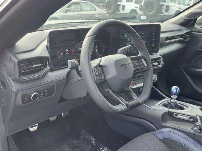 2026 Ford Mustang - Photo 12