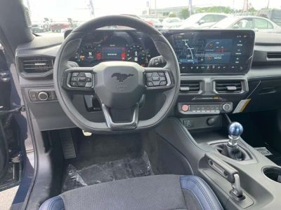 2026 Ford Mustang - Photo 9