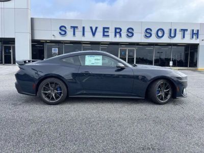 2026 Ford Mustang - Photo 2